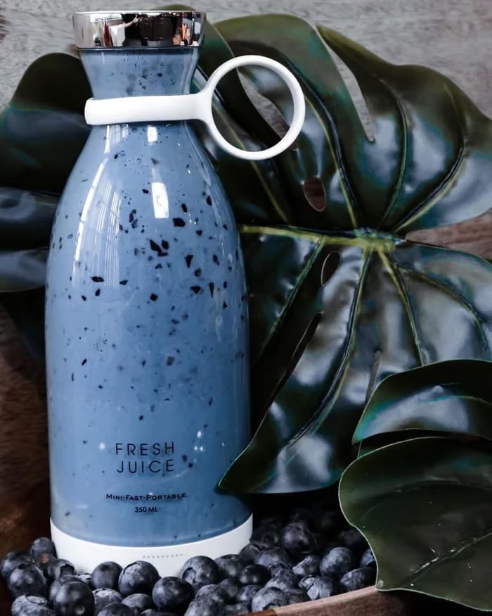 Best-Selling Portable Juicer | Fresh Juice Anytime, Anywhere!